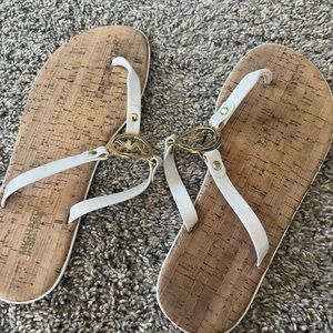 Michael Kors MK Charm Jelly Flip Flop Cork Bottom, Optic White Thong Sandals, 9